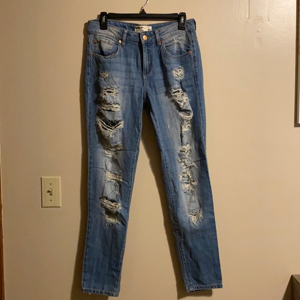 Garage- Ripped skinny jeans- Size 7